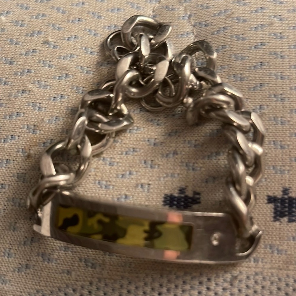 Steel camo bracelet